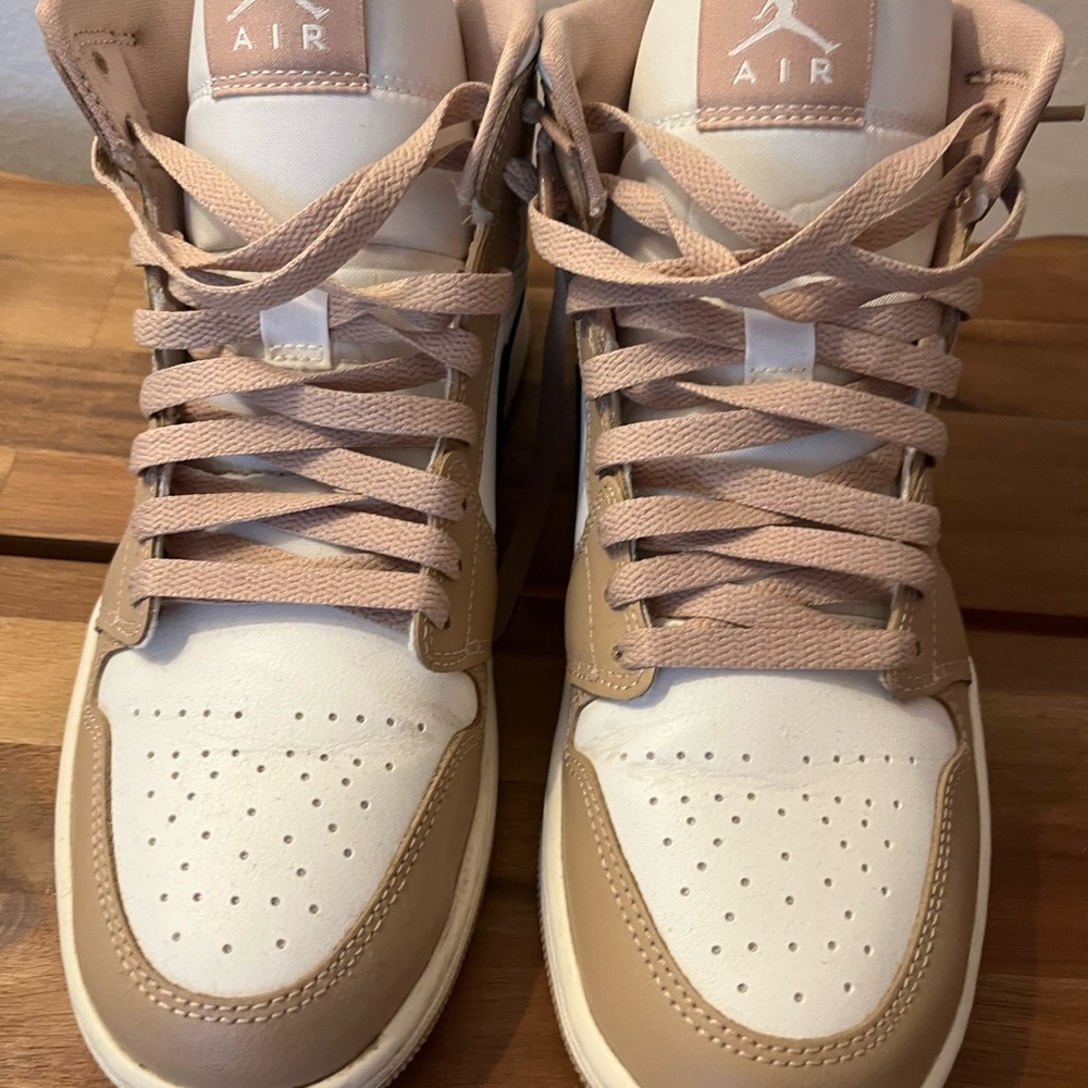 Nike Air Jordan 1 Mid Women's Sneakers in Tan and White